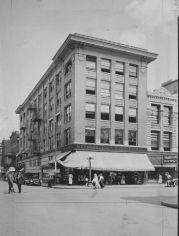 Wood's Building